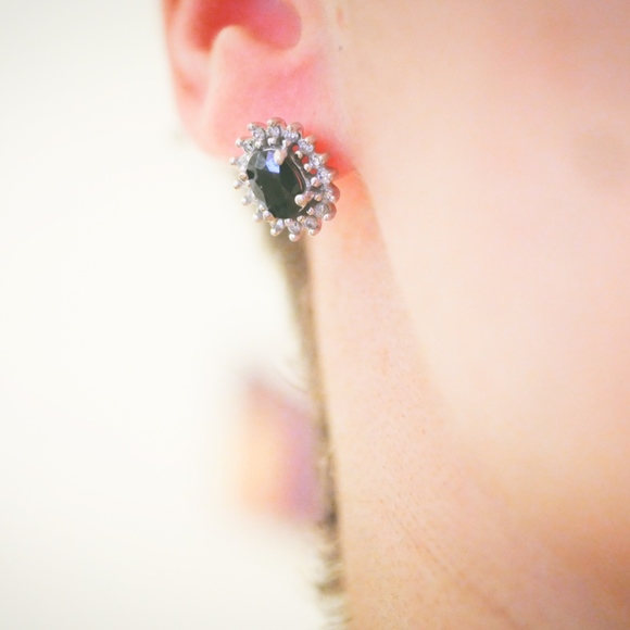 Sapphire Stud Earrings - Picture 6 of 6